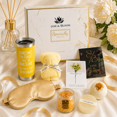 Glow & Bloom – Yellow Spa Gift Box with Towel Bear